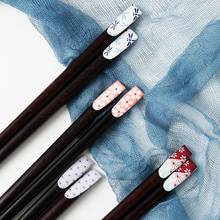 Palillos de estilo japonés con estampado, palillos reutilizables para comida Sushi, palillos antideslizantes, vajilla #5 2024 - compra barato