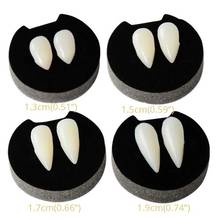 Caja de dientes de resina de vampiro para Halloween, colmillos de dientes de resina, accesorios de dentadura, Zombie, fantasma, diablo, hombre lobo, empaquetado, disfraz de Mascarada, 1 par 2024 - compra barato