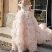 Женское свадебное платье со шлейфом It's yiiya, розовое платье с открытыми плечами и оборками из органзы на лето 2021-2022 2024 - купить недорого