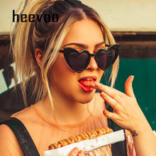 Gafas de sol Vintage de diseñador para mujer, anteojos de sol femeninos de diseño de marca, a la moda, con forma de corazón de amor, estilo ojo de gato Retro, a la moda, Color Rojo 2024 - compra barato