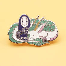 Dragón blanco de dibujos animados para hombre, Pin de esmalte duro Kawaii, broche de animales, insignia de colección de Anime, regalo único 2024 - compra barato