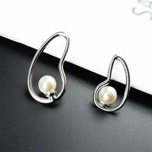Pendientes de Metal con perlas de imitación para mujer, joyería de estilo europeo geométrico, regalos para mujer, accesorios de fiesta para mujer 2021 2024 - compra barato