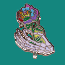 Креативная эмалированная брошь в виде черепа на лацкане, коллекционирующие металлические значки с цветами для мужчин и женщин, на воротник рюкзака, Модная бижутерия, подарки, украшение 2024 - купить недорого