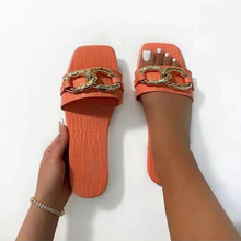 Zapatillas planas con cadena de Metal para mujer, Chanclas de punta cuadrada, zapatos de playa sin cordones, de verano 2024 - compra barato