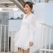 Yigelila vestido linha a acima do joelho, vestido branco moderno com mangas lanterna vestido acima do joelho com botão para festa 65331 2024 - compre barato