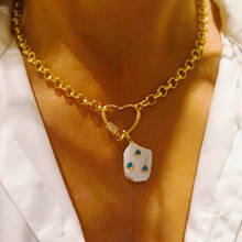 Женская модная цепочка на шею в стиле панк в форме сердца, спиральная пряжка, украшение для мужчин, короткое ожерелье, уникальный натуральный жемчуг, кулон, ювелирное изделие 2024 - купить недорого
