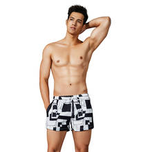 Shorts de praia masculino, roupa de banho para praia, calções de corrida, preto e branco com secagem rápida 2024 - compre barato