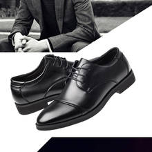 Zapatos de negocios para hombre, calzado de vestir de cuero suave a la moda, informales, planos, Oxford, bajo, color negro, 2021 2024 - compra barato
