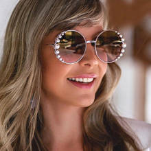 2021 Fashion Luxury Pearl Sunglasses Women Brand Designer Vintage Metal Round Sun Glasses Female Colorful Shades Oculos Feminino 2024 - buy cheap
