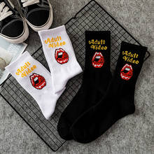 Moda harajuku homem hiphop meias para meninas feminino punk estilo de rua preto branco grande língua skate desportivo meias de algodão 2024 - compre barato