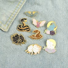 High Quality Alloy Fashion brooch Backpack Badge Animal Picture Wolf Fox Bat Brooch Enamel Lapel Pins brooch Jewelry Supplies 2024 - buy cheap