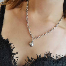 Простое женское ожерелье серебряного цвета, 1 шт., гладкая подвеска в форме шара, цепочка до ключиц, Женская Модная бижутерия для свадебной вечеринки 2024 - купить недорого