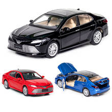 1:32 toyota camry Car Model Alloy Car Die cast Toy Car Model Sound and Light Children's Toy Collectibles Free Shipping 2024 - buy cheap