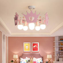 Candelabro de corona Rosa creativa de dibujos animados para dormitorio de niña, lámpara de princesa para habitación de niños, candelabro LED de color simple y moderno 2024 - compra barato