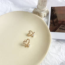 Simples coreano meninas bonito pequeno pérolas brincos de cristal delicado doce coração brincos para as mulheres moda acessórios jóias 2024 - compre barato