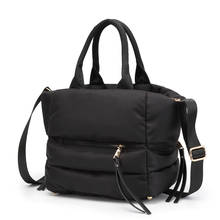 Bolso de mano Space Bale para mujer, bolsa de algodón informal con relleno de plumas, bandolera de hombro, invierno, 2021 2024 - compra barato