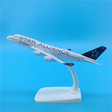 16CM Diecast 1:400 Scale B747-400 Model Toys Star Alliance Airlines W Base Aircraft Plane Collection Display Decoration Show 2024 - buy cheap