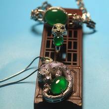 Conjunto de joyería Chapado en plata de Calcedonia verde clásica para mujer, aretes, collar, regalo, venta al por mayor 2024 - compra barato