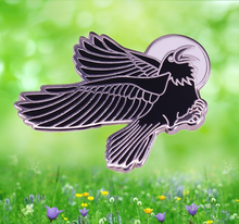 Gothic Raven at Night Black Bird Crow Full Moon enamel pin Witch Magic brooch Hat Backpack Accessory halloween jewelry 2024 - buy cheap