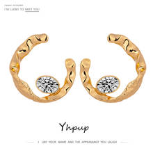 Yhpup корейские минималистичные серьги-гвоздики винтажные медные золотые серебряные серьги для женщин офисные модные ювелирные изделия со стразами S925 Post 2024 - купить недорого