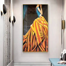 Абстрактный великолепный Женский плакат с принтом желтое платье девушка холст искусство винтажная живопись для гостиной HD Мода настенные художественные картины 2024 - купить недорого