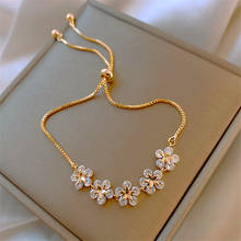 Dainty pulseira feminina de pedra de cristal branca, pulseira dourada com pingentes de estrela, pulseira de casamento com flor, fofa 2024 - compre barato