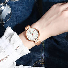 Reloj CURREN de lujo para mujer, relojes de pulsera sencillos, de cuarzo y malla de acero, resistentes al agua, de oro rosa 2024 - compra barato