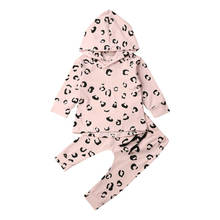 Осенняя одежда с леопардовым принтом для маленьких девочек 0-24 месяцев, топы с капюшоном + леггинсы, штаны, спортивный костюм 2024 - купить недорого