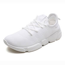 Zapatos de verano para hombre, zapatillas deportivas transpirables de malla, color blanco rebelde, versión coreana, novedad de 2019 2024 - compra barato