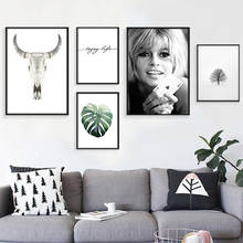 Scandi Boho-Póster de calavera de vaca blanca y negra, pintura en lienzo con frase de Enjoy Life, estilo de pared, imágenes artísticas impresas para decoración de sala de estar 2024 - compra barato