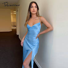 Tobinoone атласное голубое летнее платья для женщин Спагетти ремень V образным вырезом сбоку Разделение Мини платья с низким вырезом на спине, пикантные Клубные вечерние платья 2021 2024 - купить недорого