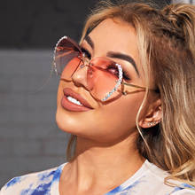 Gafas de sol sin montura para mujer, anteojos de sol femeninos con adorno de diamantes de imitación, polígono, gradiente, lente oceánica 2024 - compra barato