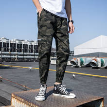 Calça cargo camuflada masculina, calça casual hip hop estilo baggy calça tática com bolsos algodão fashion 5xl 2024 - compre barato