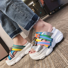 Sandálias de verão femininas, chinelos plataforma de dedo aberto para mulheres, sapatos para praia, chinelos plataforma 2020 2024 - compre barato