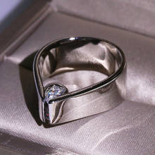 Anillo de oro blanco de lujo para hombre, cristal cuadrado, piedra de circonita blanca, bandas de boda, anillo de compromiso de amor de promesa 2024 - compra barato