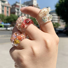 Dvacaman 2021 novo na moda transparente colorido seco flor acrílico resina anel para mulheres menina simples geométrica anel redondo jóias 2024 - compre barato