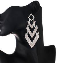 YFJEWE новый дизайн кристалл длинные висячие серьги для женщин Блестящий лист Стразы Свадебные украшения подарок E709 2024 - купить недорого