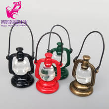 Mini lâmpada portátil para casa de boneca diy acessórios charme animal estimação feed modelo para 1/6 bjd boneca brinquedos jardim 2024 - compre barato