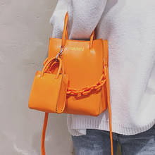Винтажная модная женская сумка-тоут с цепочкой с надписью, новинка 2021, качественная дизайнерская женская сумка из искусственной кожи, вместительная сумка-мессенджер на плечо 2024 - купить недорого