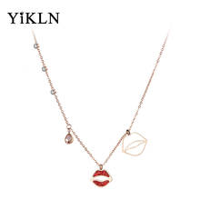 YiKLN-Colgante de acero inoxidable con cristales de circonia cúbica para mujer y niña, collar con abalorios de labios y diamantes de imitación rojos bohemios, color oro rosa, joyería YN19033 2024 - compra barato