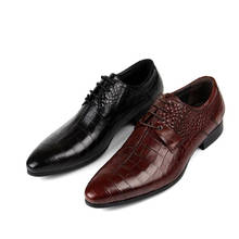 Tênis de couro masculino, sapatos de couro gravado para costura, estilo executivo e profissional, tamanhos 38-44 2024 - compre barato