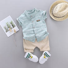 Модный летний комплект одежды для мальчиков с буквенным принтом, рубашка с коротким рукавом + штаны для младенцев, одежда для маленьких мальчиков 2024 - купить недорого