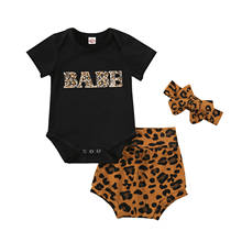 Bebê recém-nascido da menina 3 pçs conjunto de roupas manga curta carta impresso macacão topo leopardo shorts bandana 0-18m 2024 - compre barato