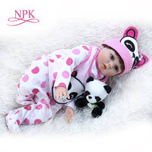 Npk, boneca realista reborn, cabelo feito à mão, 55cm, corpo pesado macio, recém-nascido, em vestido de panda, conjunto 2024 - compre barato