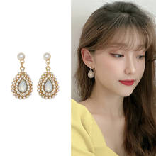 Retro Palace Elegant Shinny Rhinestone Clip Earrings Exquisite Water Drop Shape Baroque Pearls Clip on Earrings for Women 2024 - buy cheap