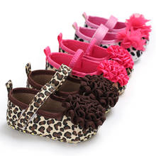 Zapatos de bebé antideslizantes suaves con estampado floral de leopardo para niña pequeña 2024 - compra barato