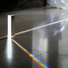 Cristal óptico de ángulo recto que refleja el prisma Triangular para enseñar el espectro de luz, Prisma para arcoíris, 1 unidad 2024 - compra barato