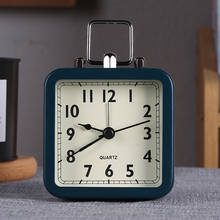 Relógio despertador criativo, retrô, silencioso, de metal, simples, com luz, decoração de casa de cabeceira 2024 - compre barato