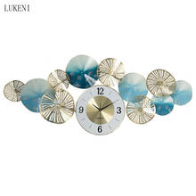 Adornos de pared de hierro forjado chino, reloj de pared silencioso creativo, decoración de fondo de sofá con flores de lujo ligero 2024 - compra barato