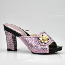 Sapatos de casamento feminino cor rosa, mais recente, sapatos de feminino de dedo aberto, festa de casamento, decorado com strass 2024 - compre barato